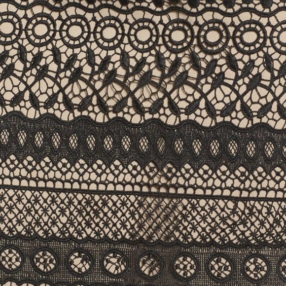 Emerson Rose New Eyelet LACE Embroidered Pull On Pencil SKIRT Black Nude 🎉HP🎉 - Picture 5 of 5